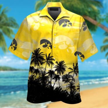 Iowa Hawkeyes Short Sleeve Button Up Tropical Hawaiian Shirt