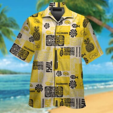 Iowa Hawkeyes Short Sleeve Button Up Tropical Hawaiian Shirt