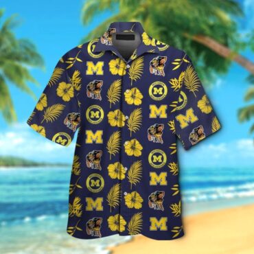 Michigan Wolverines Short Sleeve Button Up Tropical Hawaiian Shirt Ver024